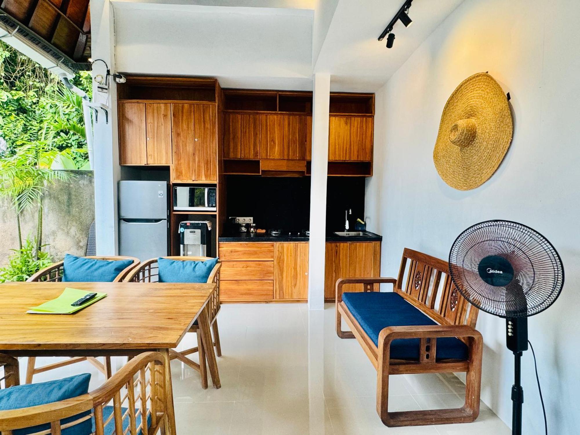 Villa Banua Seminyak Buitenkant foto